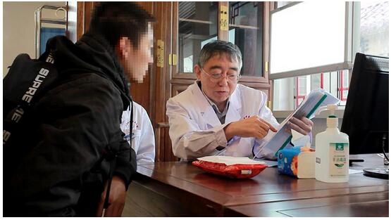 重磅消息，全国知名胰腺癌专家刘鲁明主任受邀来到北京四惠中医医院进行会诊!